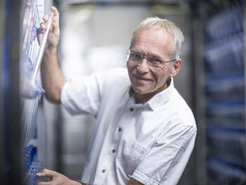 Dr. Thomas Ott leitet den Bereich für neurowissenschaftliche Modelle, tierexperimentelle Forschung und Biosicherheit am Max-Planck-Institut für biologische Kybernetik. Foto: Jean-Claude Winkler